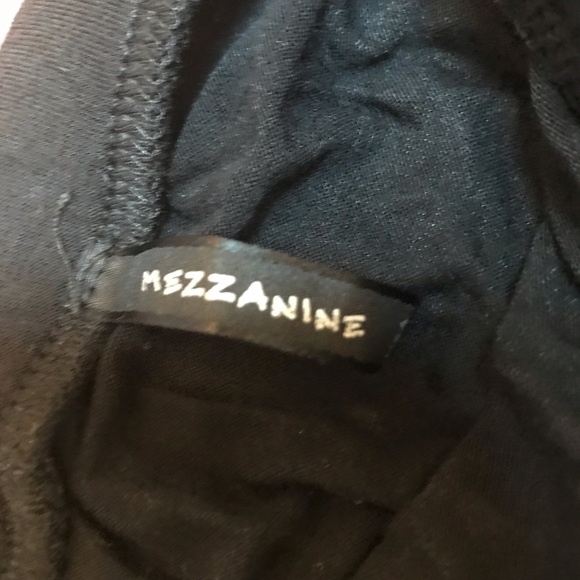 Asymmetrical Side High Low Skirt - Picture 4 of 5